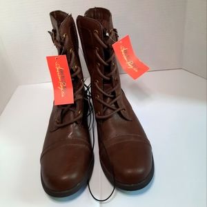 American rag Ice Boots size 7.5